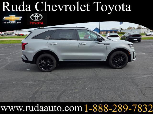 used 2023 Kia Sorento car, priced at $32,995
