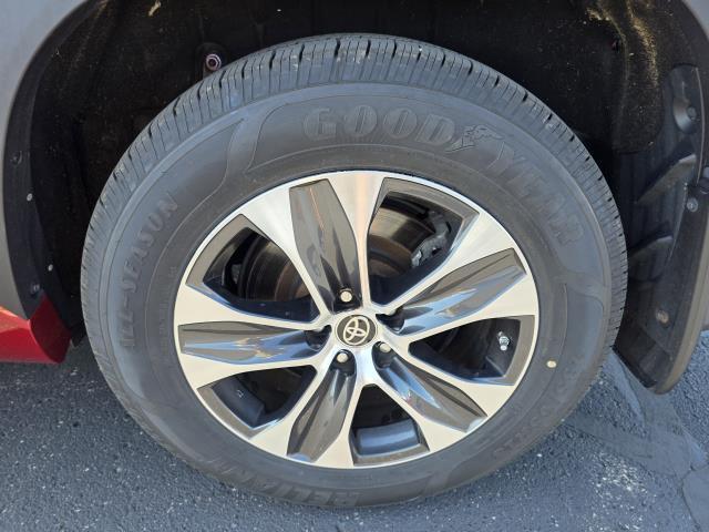 used 2021 Toyota Highlander Hybrid car, priced at $37,995
