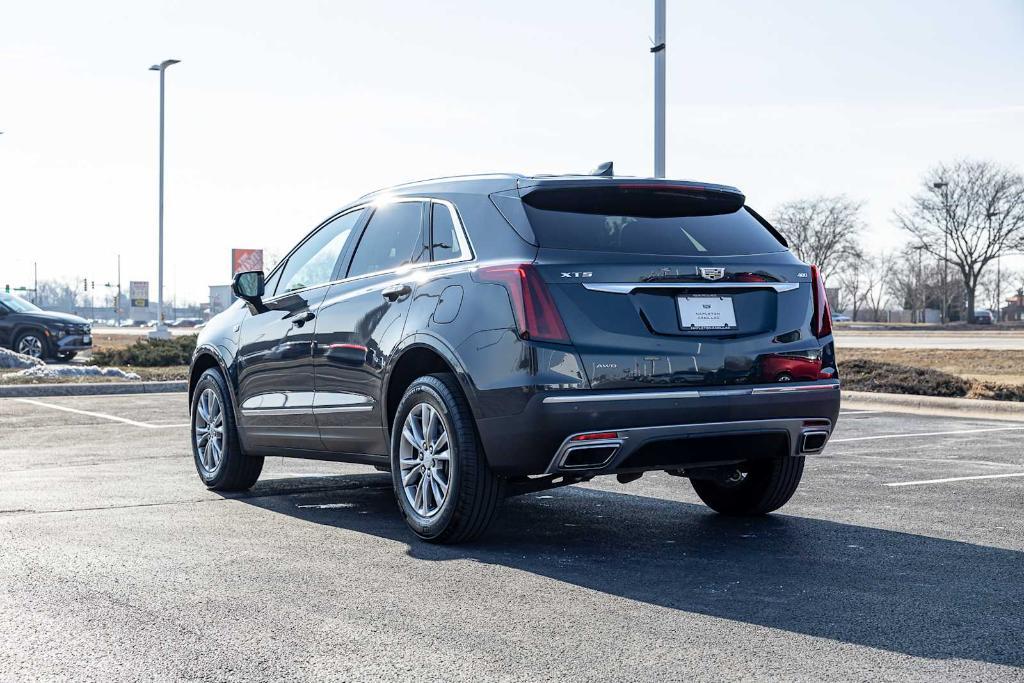 used 2022 Cadillac XT5 car, priced at $35,996