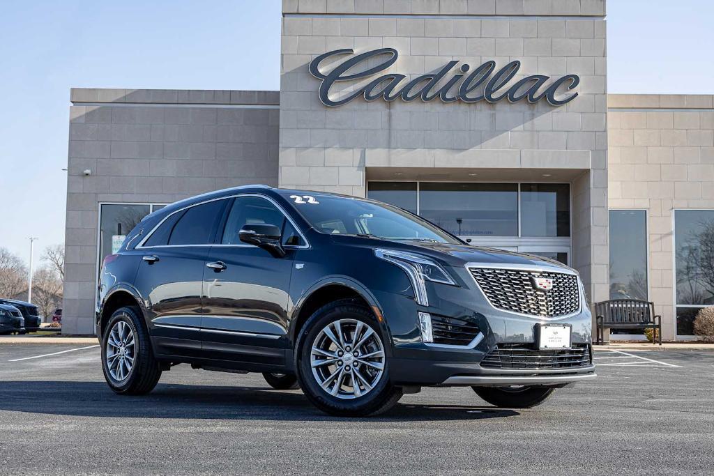 used 2022 Cadillac XT5 car, priced at $35,996