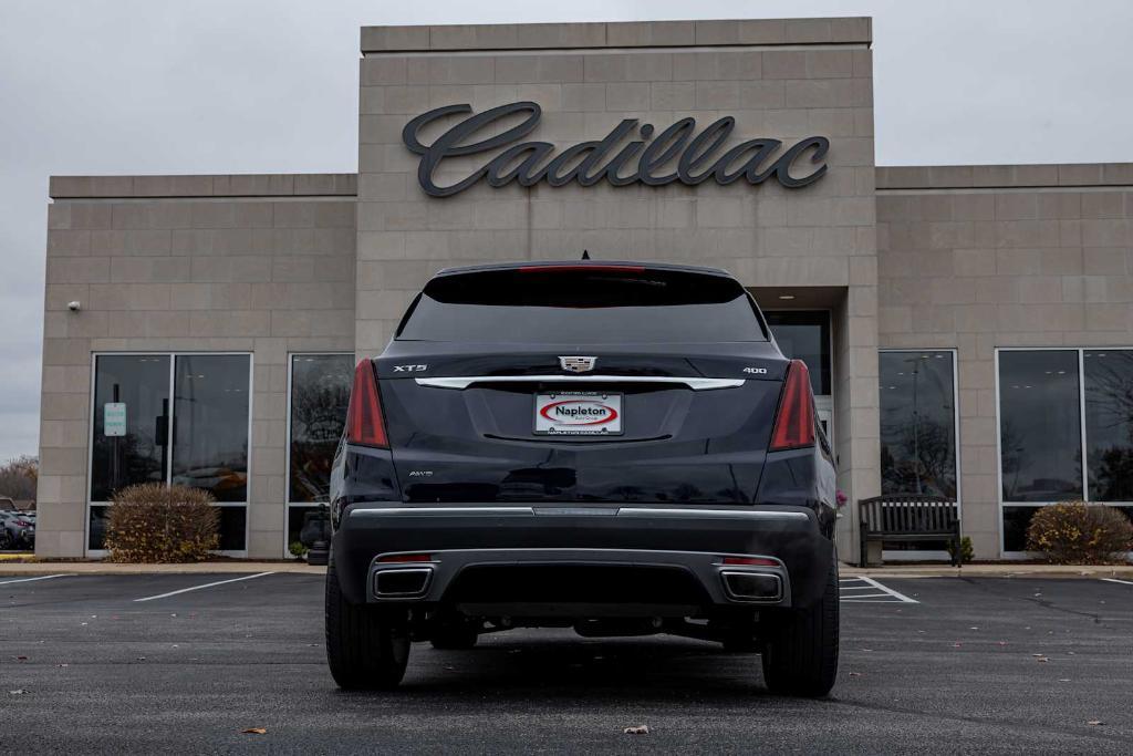 used 2022 Cadillac XT5 car, priced at $34,695