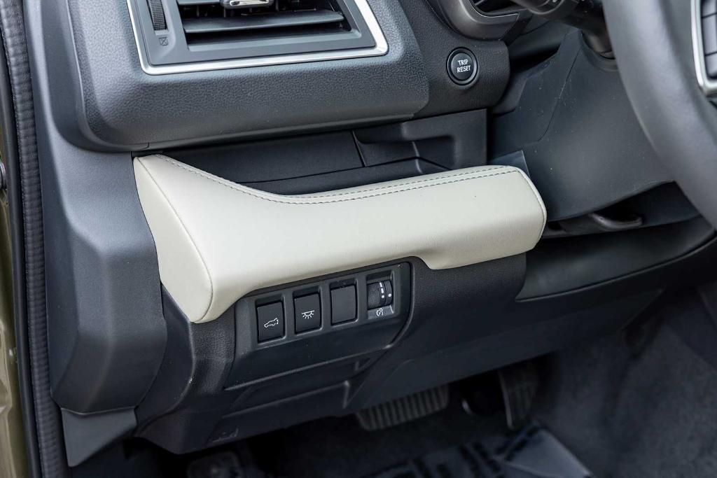 new 2025 Subaru Ascent car, priced at $49,758