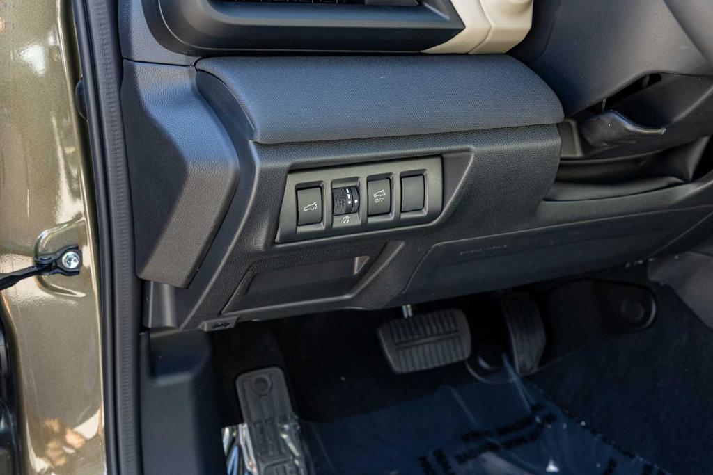 new 2025 Subaru Outback car, priced at $35,924