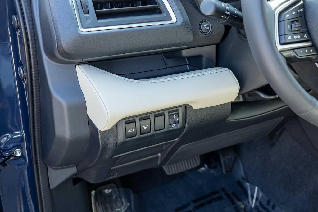 new 2025 Subaru Ascent car, priced at $49,260