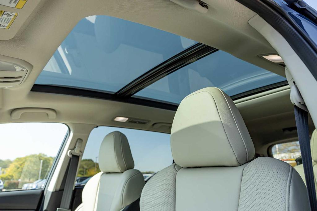 new 2025 Subaru Ascent car, priced at $49,260