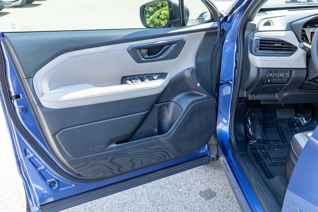 new 2025 Subaru Forester Hybrid car, priced at $38,542