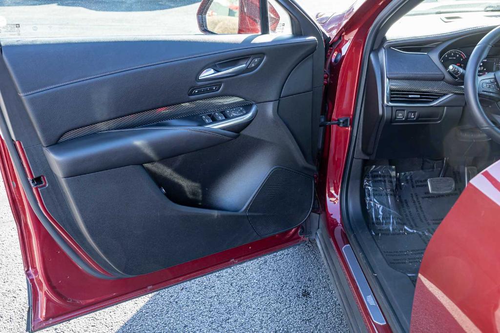 used 2019 Cadillac XT4 car, priced at $23,492