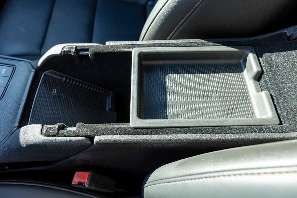 used 2019 Cadillac XT4 car, priced at $23,492