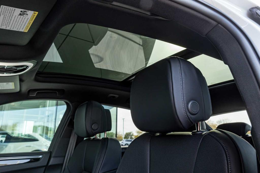 used 2025 Porsche Macan car, priced at $62,900