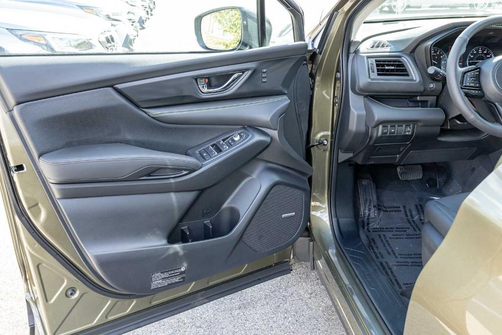 new 2025 Subaru Ascent car, priced at $55,923