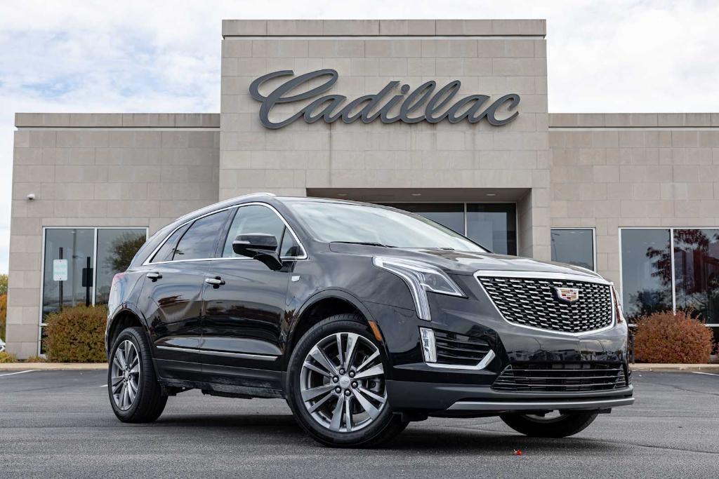 used 2024 Cadillac XT5 car, priced at $40,992