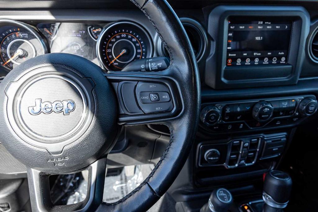 used 2022 Jeep Gladiator car, priced at $27,992