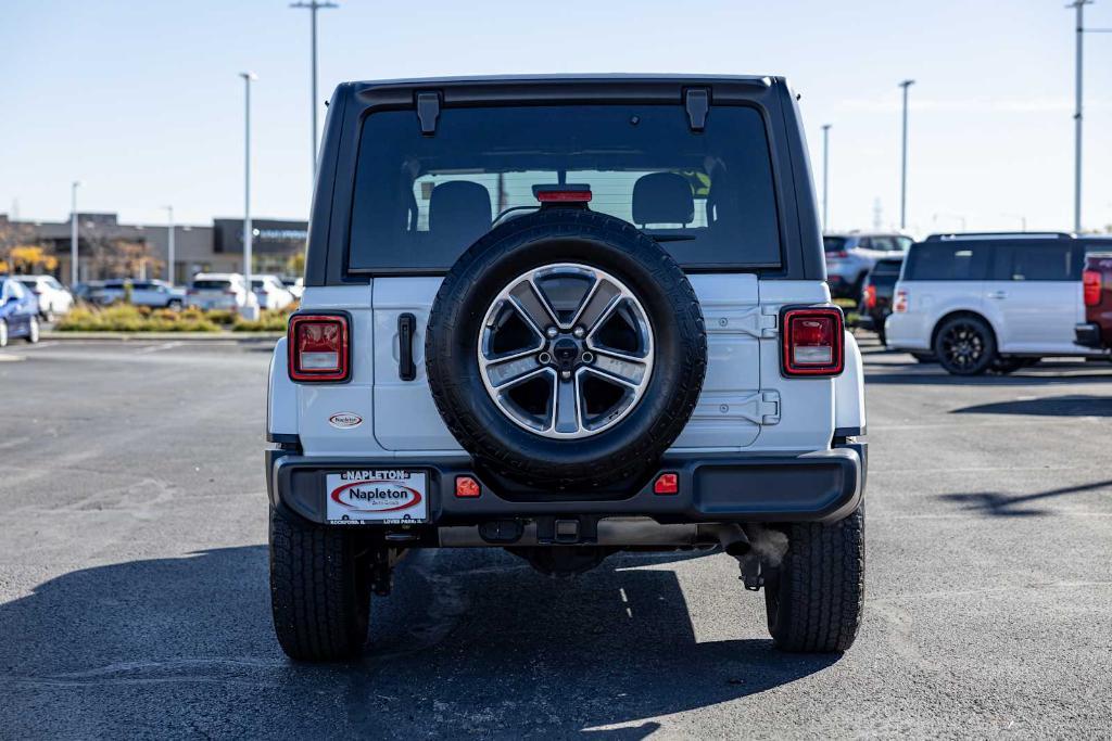 used 2022 Jeep Wrangler Unlimited car, priced at $33,201