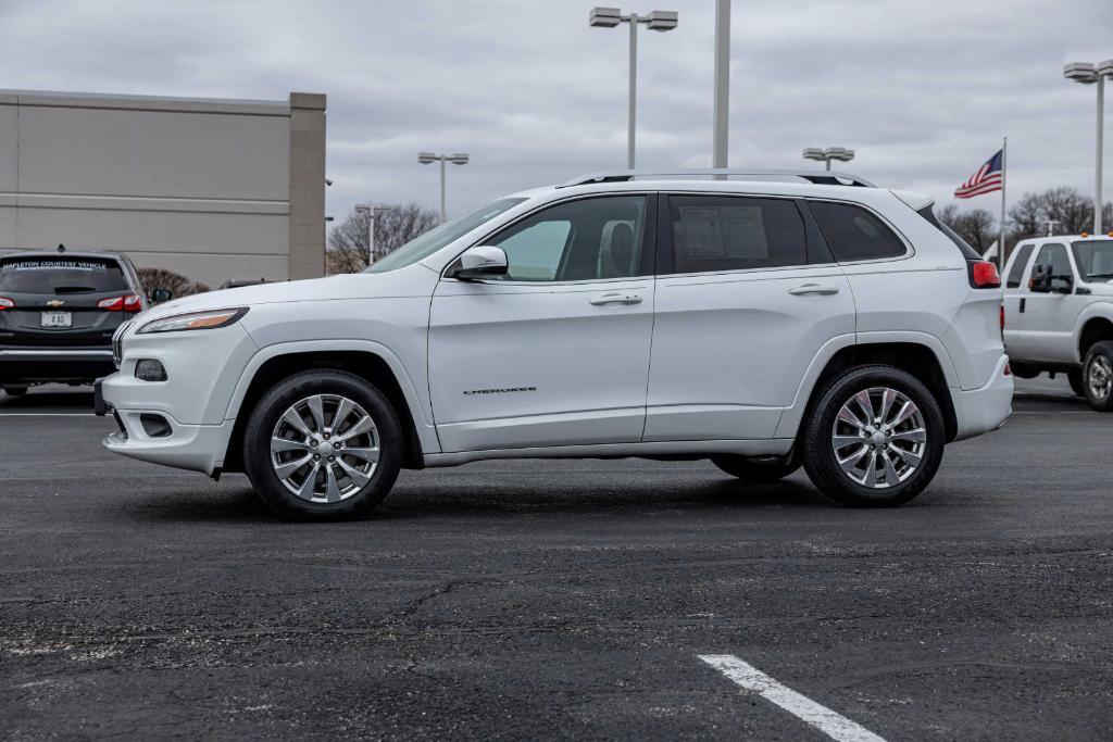 used 2018 Jeep Cherokee car, priced at $15,992
