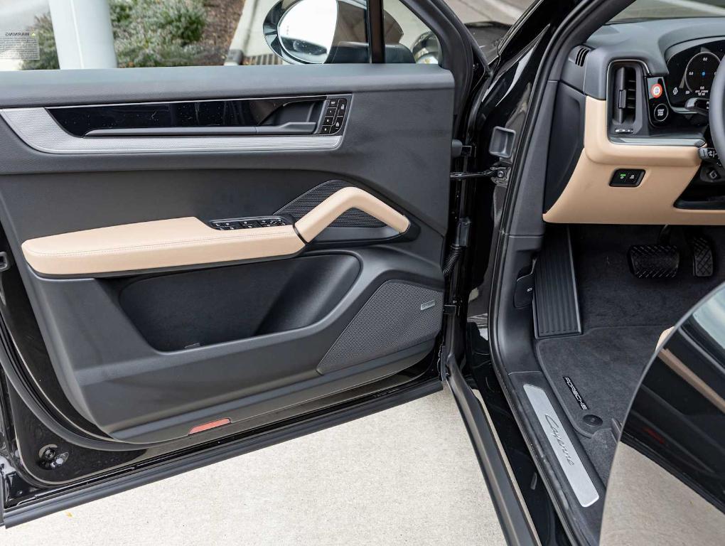 new 2026 Porsche Cayenne car, priced at $105,260