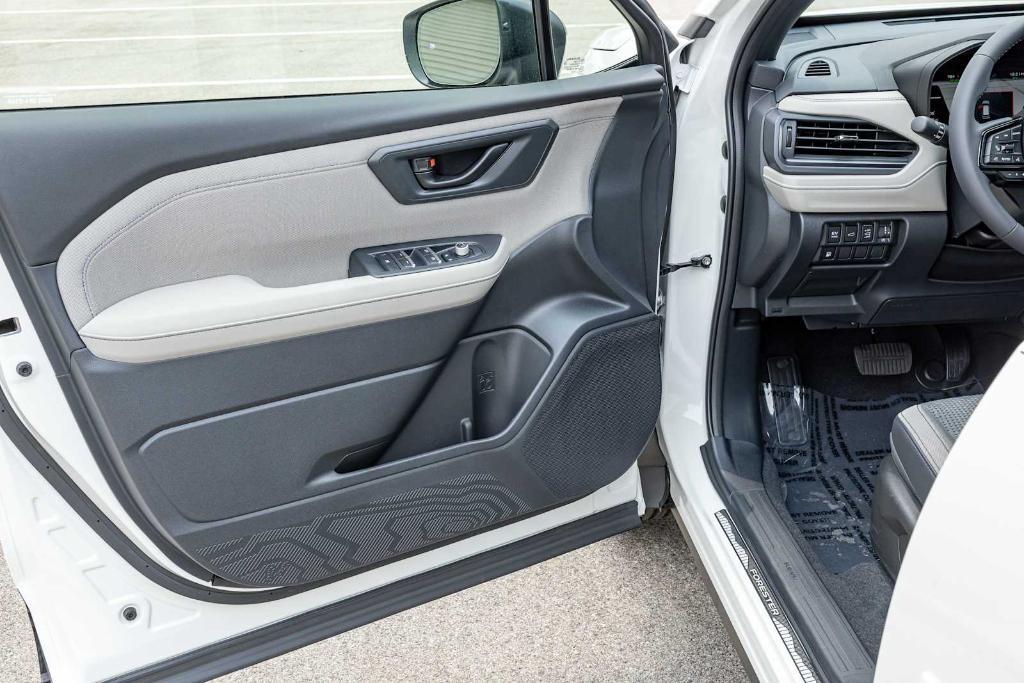 new 2025 Subaru Forester Hybrid car, priced at $37,673