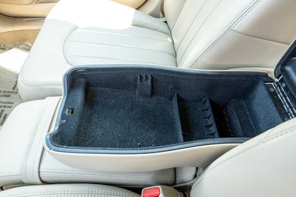 used 2010 Buick Lucerne car, priced at $8,992