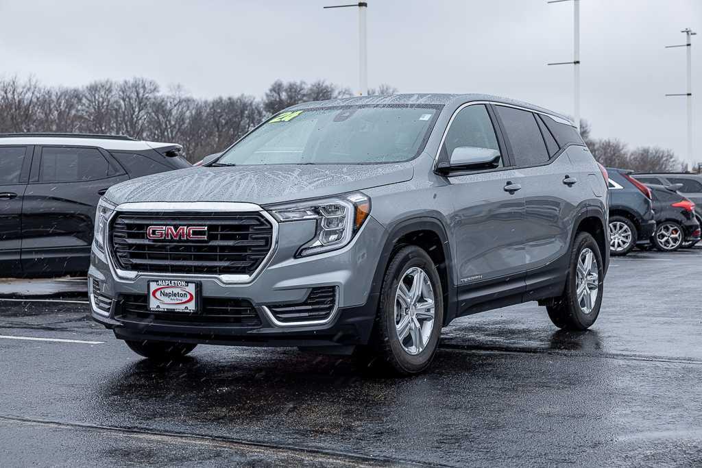 used 2024 GMC Terrain car, priced at $25,988