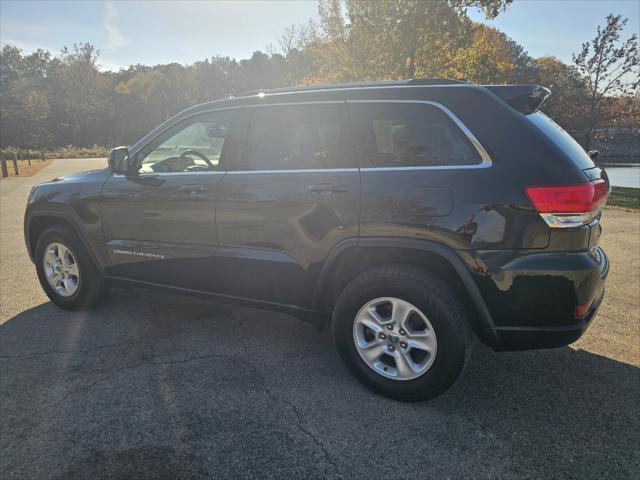 used 2015 Jeep Grand Cherokee car, priced at $15,995