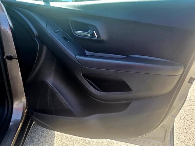 used 2020 Chevrolet Trax car, priced at $13,995