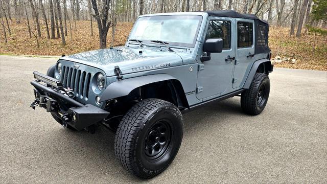 used 2015 Jeep Wrangler Unlimited car, priced at $21,500