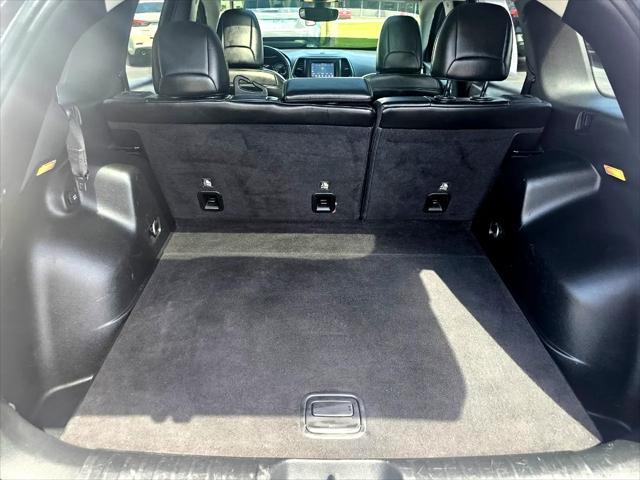 used 2019 Jeep Cherokee car, priced at $15,900