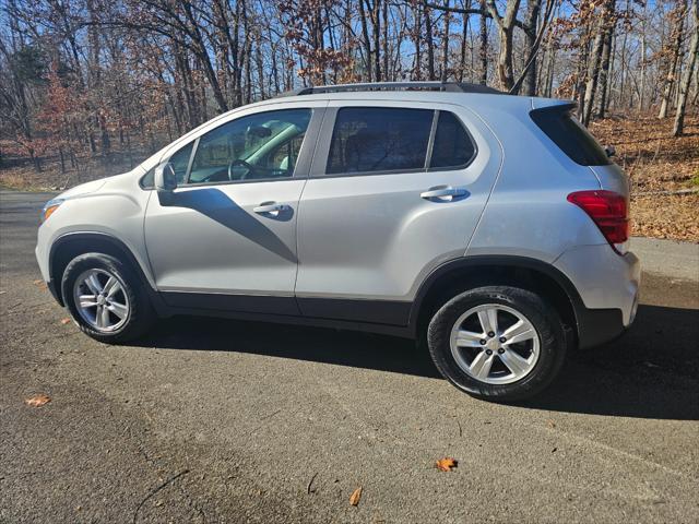 used 2022 Chevrolet Trax car, priced at $18,995