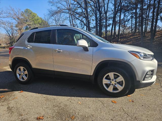 used 2022 Chevrolet Trax car, priced at $18,995