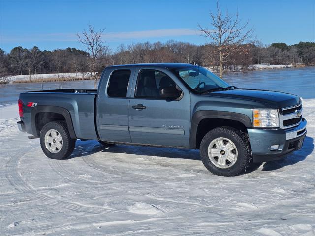 used 2011 Chevrolet Silverado 1500 car, priced at $14,995