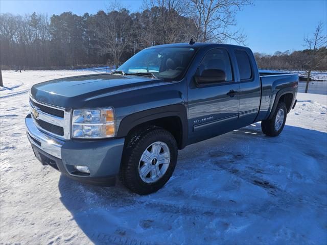 used 2011 Chevrolet Silverado 1500 car, priced at $14,995