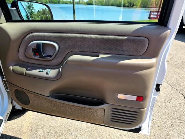 used 1999 Chevrolet Suburban car, priced at $11,995