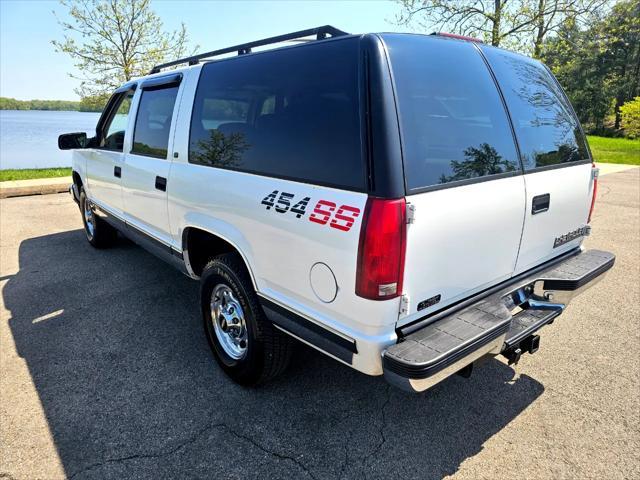 used 1999 Chevrolet Suburban car, priced at $11,995