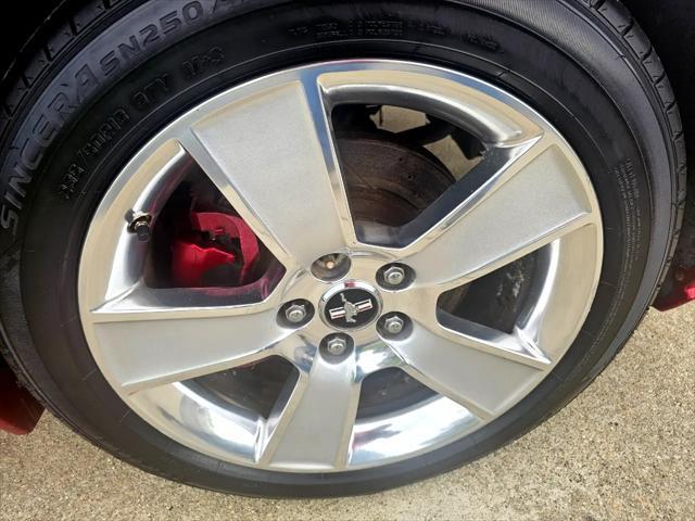 used 2006 Ford Mustang car, priced at $10,995