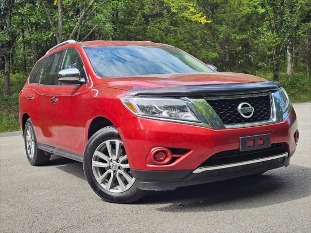 used 2014 Nissan Pathfinder car, priced at $8,995