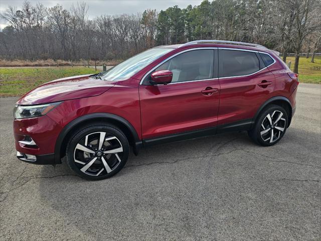 used 2020 Nissan Rogue Sport car, priced at $15,995