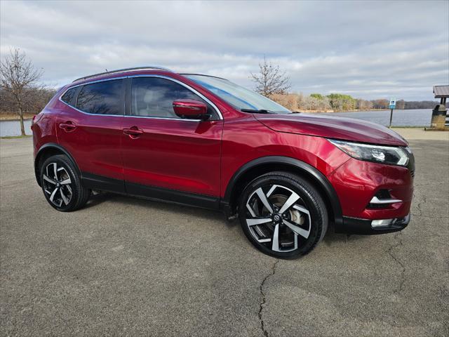 used 2020 Nissan Rogue Sport car, priced at $15,995