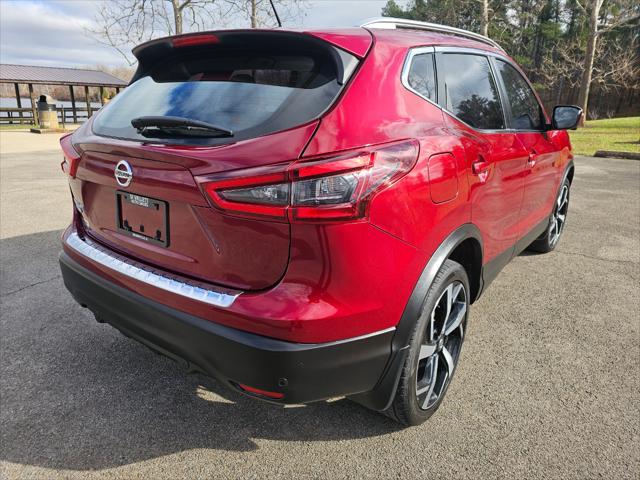 used 2020 Nissan Rogue Sport car, priced at $15,995