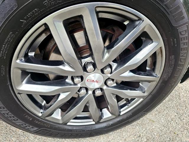 used 2017 GMC Acadia car, priced at $15,995