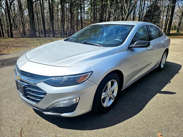 used 2019 Chevrolet Malibu car, priced at $14,995