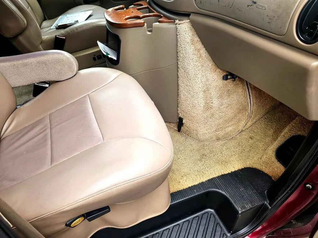 used 2004 Ford E250 car, priced at $9,988