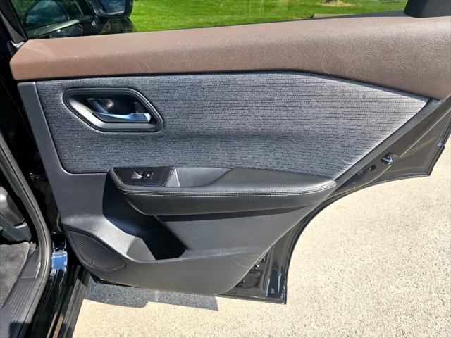 used 2021 Nissan Rogue car, priced at $21,995