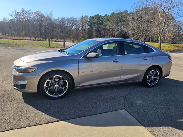 used 2022 Chevrolet Malibu car, priced at $18,995