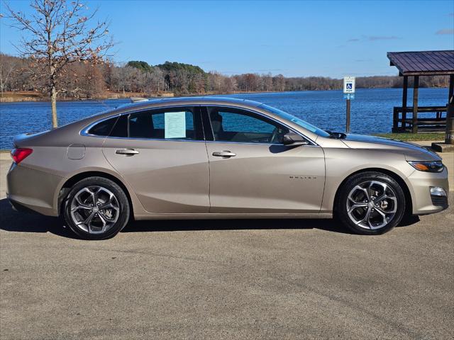 used 2022 Chevrolet Malibu car, priced at $18,995