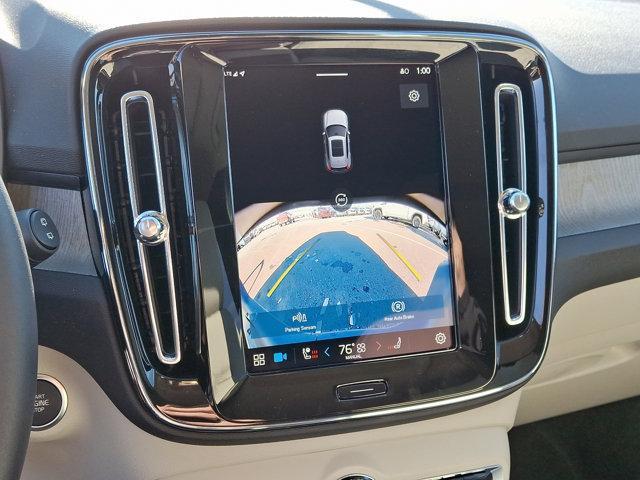 new 2025 Volvo XC40 car, priced at $49,790