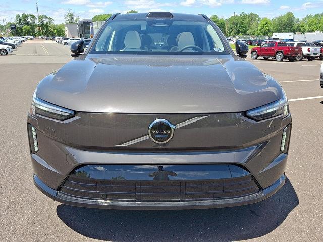 new 2025 Volvo EX90 car, priced at $86,990