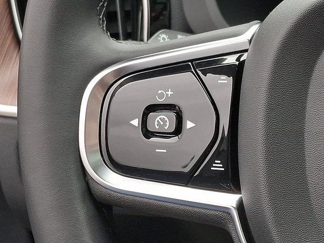 used 2024 Volvo XC60 car, priced at $38,857