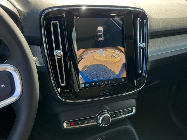 new 2025 Volvo XC40 car, priced at $48,315