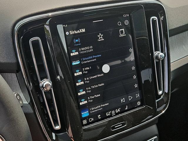 new 2025 Volvo XC40 car, priced at $45,685
