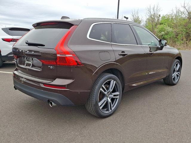 used 2018 Volvo XC60 car, priced at $17,749