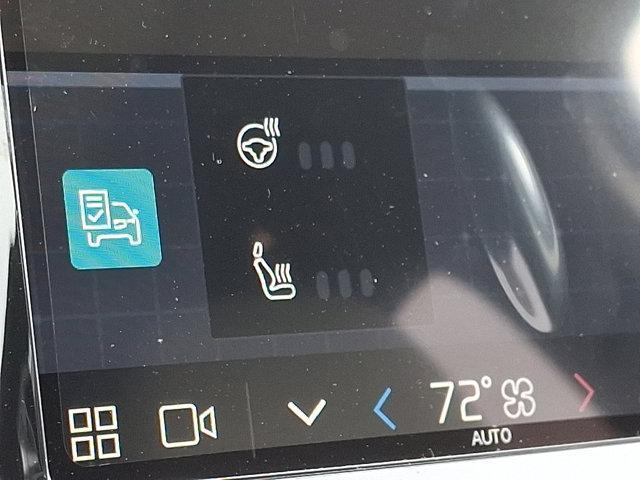 new 2025 Volvo XC60 car, priced at $55,360